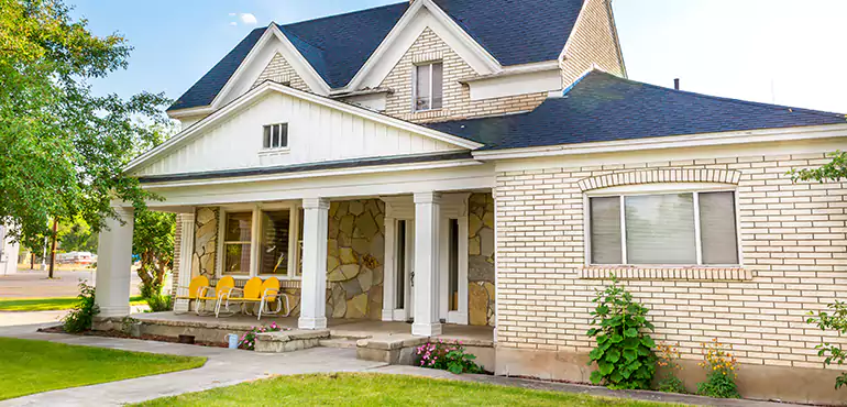 Why Homeowners in Balch Springs Sell Their Houses After Losing a Job – And How We Can Help